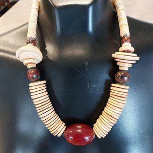 FASHION JEWELLERY Women's Buttons/Balls Statement Necklace - Beige/Brown/Rust